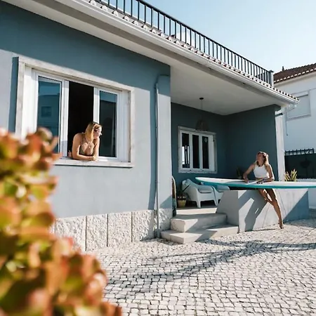 אכסניה Surfbase Lisbon