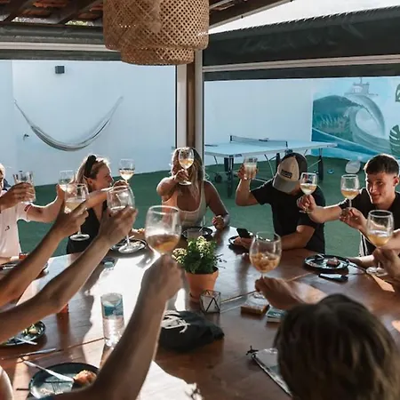 Hostel Surfbase Lisbon Costa de Caparica