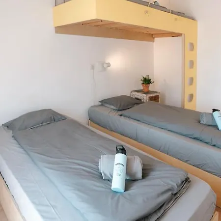 Surfbase Lisbon * كوستا دا كاباريكا