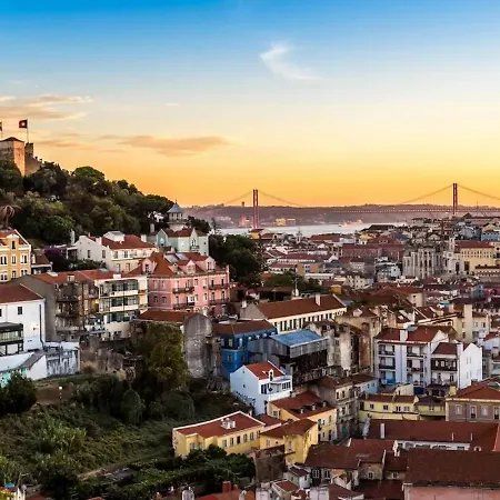 Surfbase Lisbon كوستا دا كاباريكا
